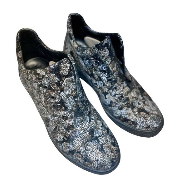 Mephisto Leather Floral Metallic Wedge Lace Up‎ Sneaker- Women's Size 7.5 - Picture 1 of 8